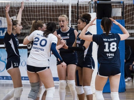 Röplabda - Nagy Fanni vezetőedző értékelte a MÁV Előre-Bericap sikeres szezonját